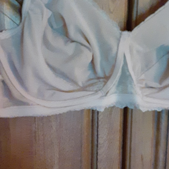 Comfort Choice Underwire Bra - Picture 9 of 9